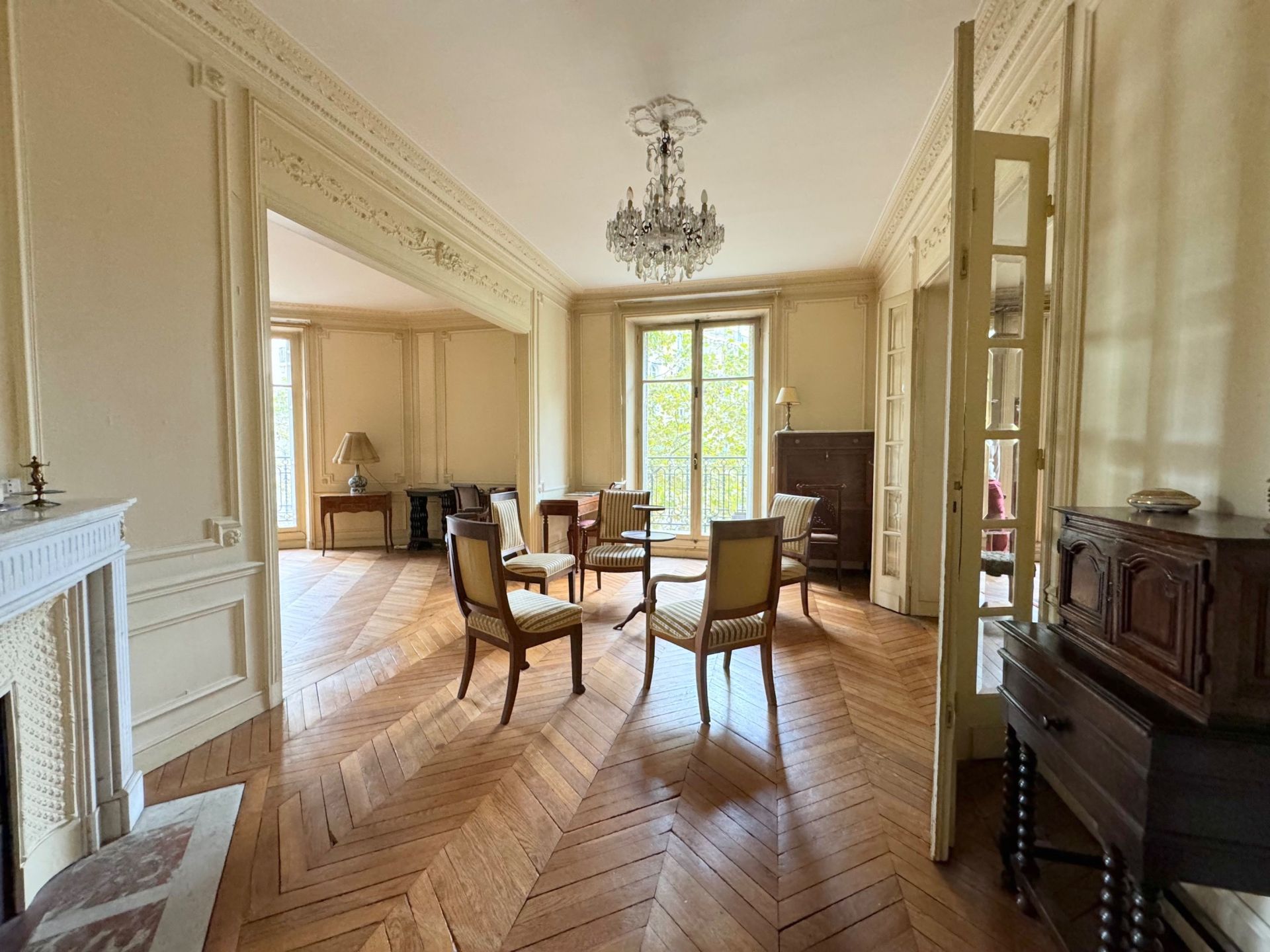 appartement 9 Pièces en vente sur PARIS (75016)