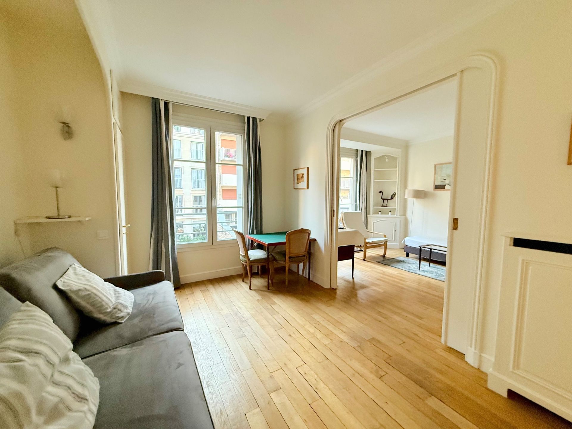 appartement 2 Pièces en vente sur PARIS (75007)