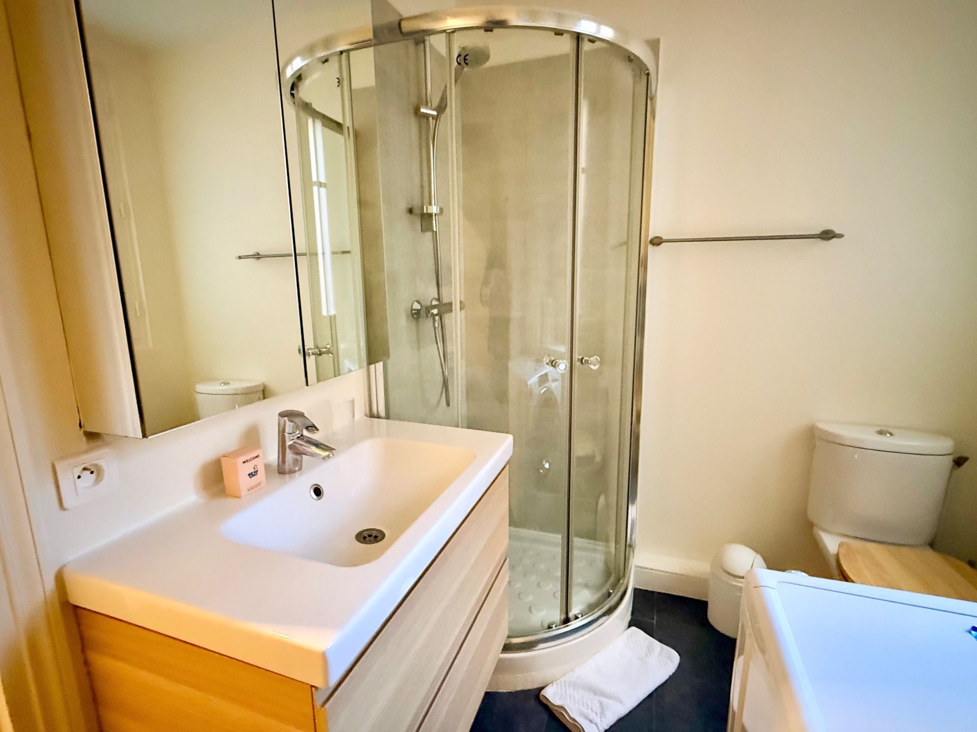 appartement 2 Pièces en vente sur PARIS (75007)