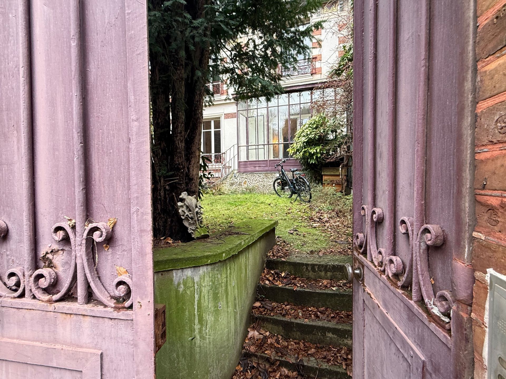 maison 9 Pièces en vente sur PARIS (75016)