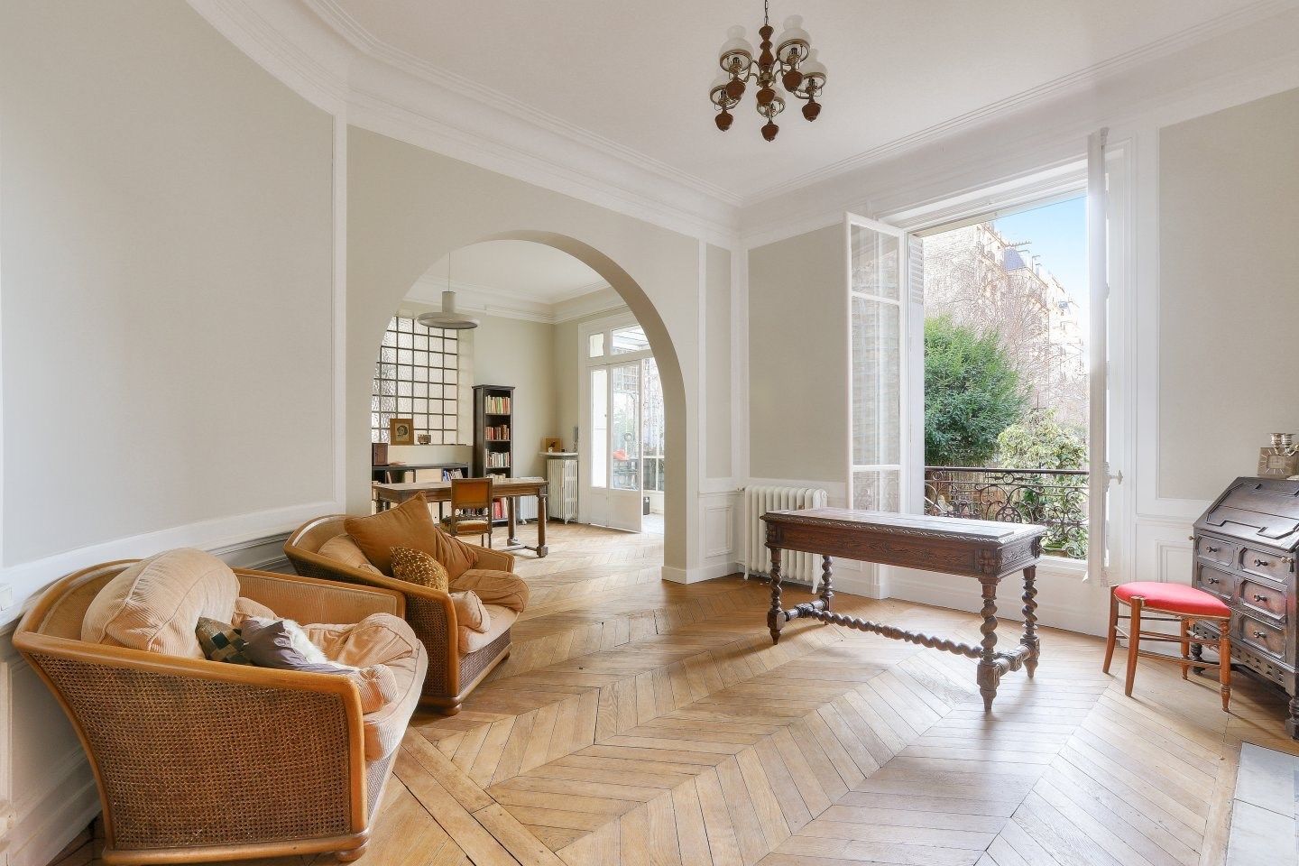 maison 9 Pièces en vente sur PARIS (75016)