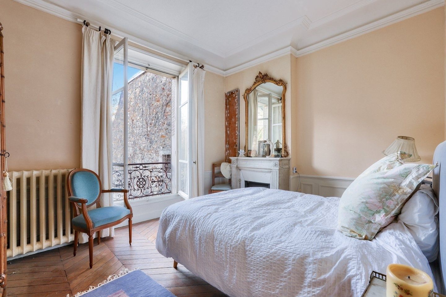 maison 9 Pièces en vente sur PARIS (75016)