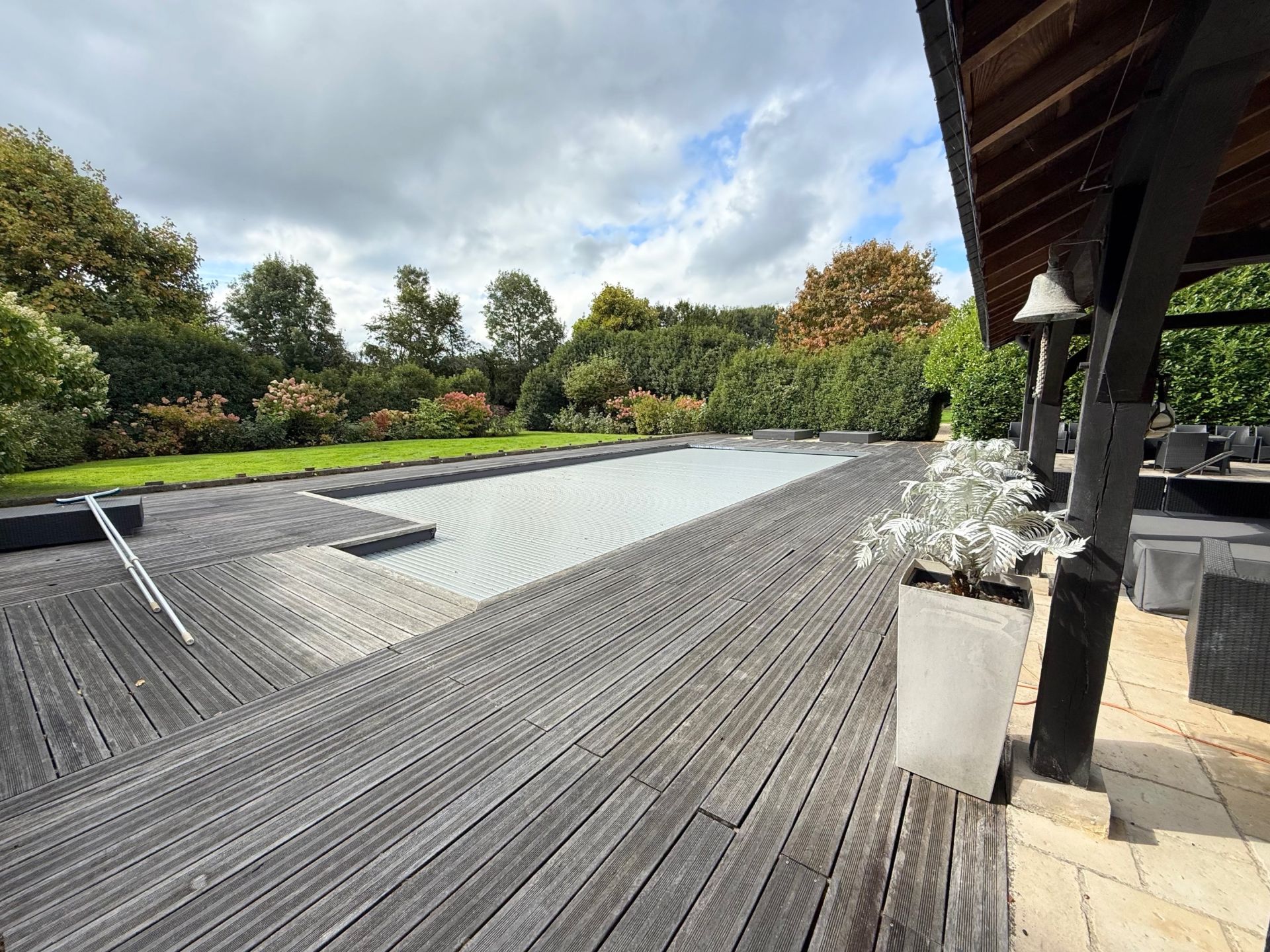 propriété 10 Pièces en vente sur FRY (76780)