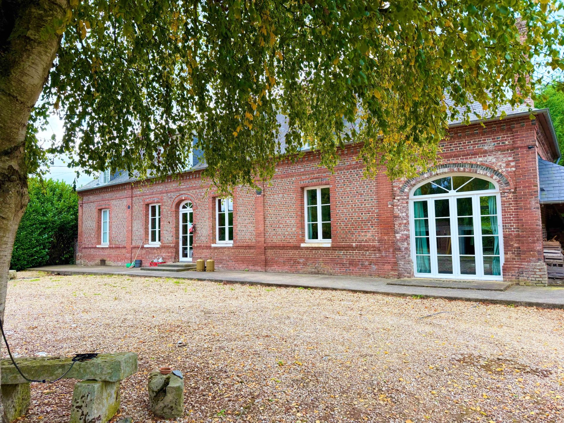 propriété 10 Pièces en vente sur FRY (76780)